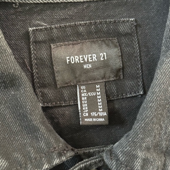 Forever 21 mens Jean jacket size medium black - Picture 3 of 3